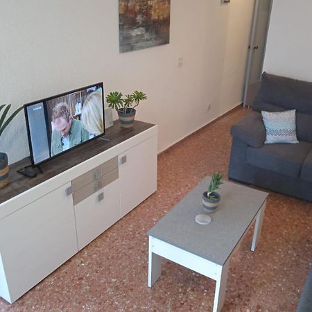 Edificio Gijon Newly Renovated Two-Bedroom Apartment Benidorm Exterior photo